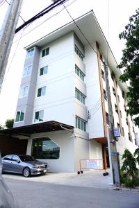 O edifício em que o apart-hotel se localiza