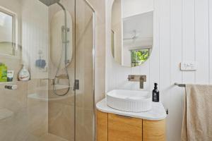 Ένα μπάνιο στο The Beach Shack +13 φωτογραφίες