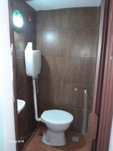 Ένα μπάνιο στο Large Duplex #1