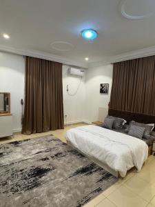 Afbeelding uit fotogalerij van AHIL apartments in Kano