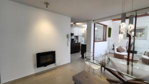 Dapur atau dapur kecil di Very comfortable full house excellent connection