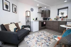 Η κουζίνα ή μικρή κουζίνα στο Cosy Luxury Cardiff Escape