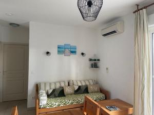 Posezení v ubytování Appartement T3 bord de mer résidence Aqualinda E55