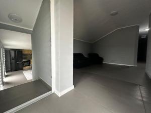 Un pat sau paturi într-o cameră la NUT Studio