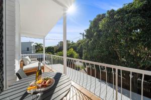 Μπαλκόνι ή βεράντα στο The Palms in Coolum Beach - Pet Friendly & Pool