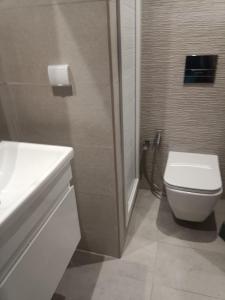 Bilik mandi di Appartement Costa