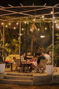 Φωτογραφία από το άλμπουμ του Mango Tree Homestay Cat Ba σε Hang Suối