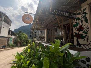 Gallery image of Nongkhiaw Center camp in Nongkhiaw +9 photos