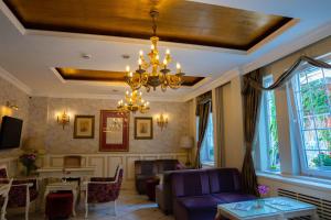 Μια τηλεόραση ή/και κέντρο ψυχαγωγίας στο Avicenna Hotel Sultanahmet