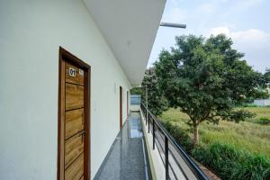 Imagen de la galería de Hotel O Sai Residency Boarding & Lodging, en Bangalore