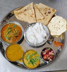 Gallery image of Sea Shell Home Stay Guhagar in Guhagar