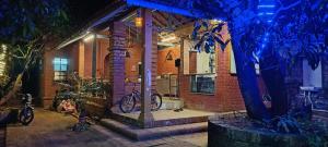 Gallery image of Sea Shell Home Stay Guhagar in Guhagar +18 photos