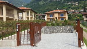 Nespecifikovaný výhled na hory nebo výhled na hory při pohledu z apartmánu