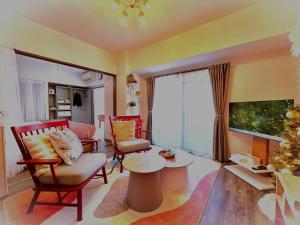 Χώρος καθιστικού στο Vacation Rental 205- 駐車場無料