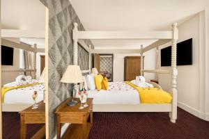 Katil atau katil-katil dalam bilik di Mercure Doncaster Centre Danum Hotel