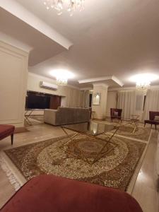 Afbeelding uit fotogalerij van luxury apartment with 3 bedrooms in Caïro