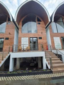 Budova, kde se rezort nachází