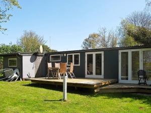 Κήπος έξω από το 4 person holiday home in Broager-By Traum