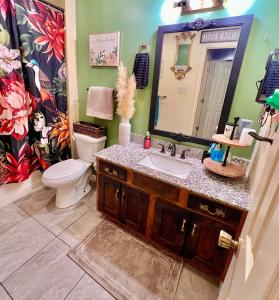 Vannituba majutusasutuses The Crash Site