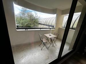 Μπαλκόνι ή βεράντα στο LE MONET studio proche Bordeaux avec balcon wifi & place de parking privé prox tram et Aéroport