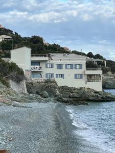 Naturlandskabet i nærheden af lejligheden