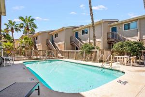 Πισίνα στο ή κοντά στο Scoop Deck - Dock Pool & Balcony Views