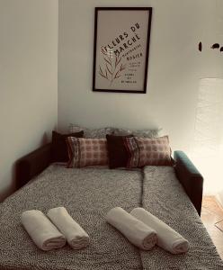 Postel nebo postele na pokoji v ubytování Fabian Apartmani + 18 fotografií