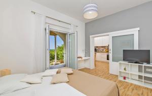 Gallery image of Apartments Roza in Mlini