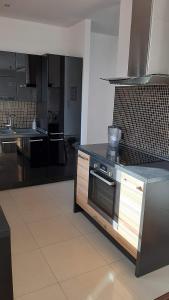 Η κουζίνα ή μικρή κουζίνα στο Dream Apartment +11 φωτογραφίες