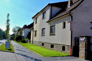 Budova, v ktorej sa apartmán nachádza