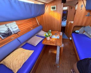 a view of the inside of a boat with a table at Lisboa Minuano Oriente in Lisbon
