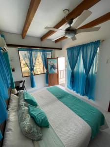 Foto dalla galleria di Isla Sol Boutique a Puerto Villamil