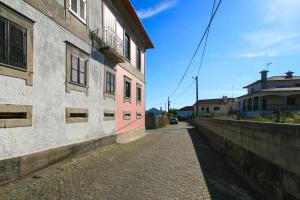 Bairro nos arredores ou perto of the country house