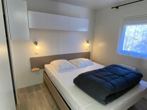 Gallery image of Mobil-home 4 pers avec terrasse à Guégon - API-1-52-558 in Guégon
