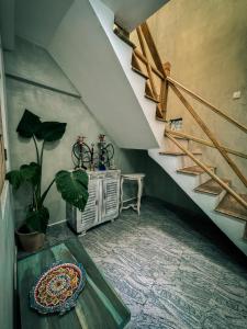 Μια τηλεόραση ή/και κέντρο ψυχαγωγίας στο Villa Seshé - Central Stay Kandy