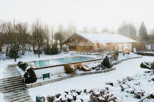 Hotel Drei Quellen Therme v zimě