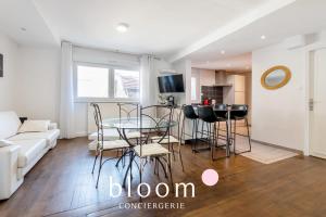 Μια τηλεόραση ή/και κέντρο ψυχαγωγίας στο Nancy Plein Centre 6 Voyageurs