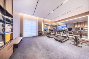 Γυμναστήριο ή/και όργανα γυμναστικής στο Atour Hotel Yantai Zhifu Station Red Star Macalline