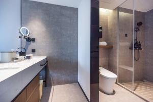 Ένα μπάνιο στο Atour Hotel Hefei High-Tech Zone Xiyou Road