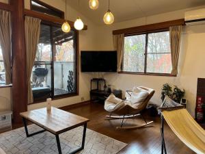 Μια τηλεόραση ή/και κέντρο ψυχαγωγίας στο Forest House -Shinka- - Vacation STAY 10539v