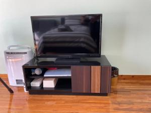 TV a/nebo společenská místnost v ubytování NAGO Sakura Resort Inn - Vacation STAY 14448v