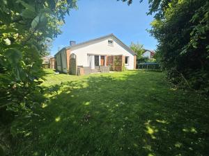 Κήπος έξω από το Ferienhaus in Büsumer Deichhausen - Büsum an der Nordsee für bis zu 9 Personen