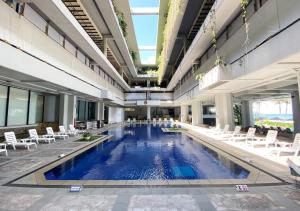 Piscina de la sau aproape de Flat piece chair house - Vacation STAY 40370v