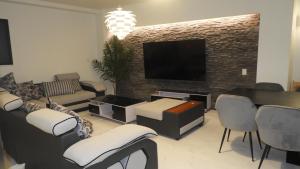 TV a/nebo společenská místnost v ubytování M's - Vacation STAY 80112v