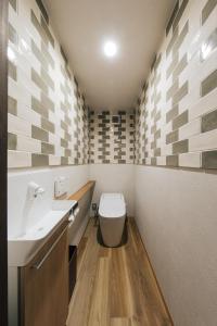Bilik mandi di Large family accommodation Tsuji family - Vacation STAY 11262v +3 gambar