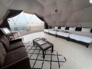 Giường trong phòng chung tại Blissful Garden - Vacation STAY 46369v
