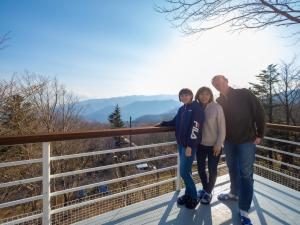 a group of three people standing on a bridge at Baberu - Vacation STAY 13021 in Nasushiobara +12 photos