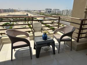 Μπαλκόνι ή βεράντα στο Within the premises of Prime Residence New Alamein