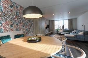 Posezení v ubytování Hello Zeeland - Apartment Noordstraat 3