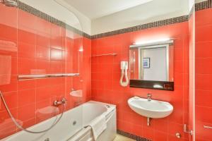 Koupelna v ubytování Hotel Mareluna